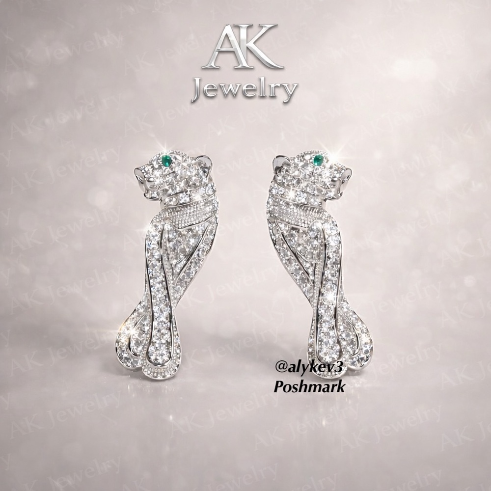 💎LUXURY Panther PAVE Long EARRINGS White Gold, Pierced, Sparkling Green Eyes